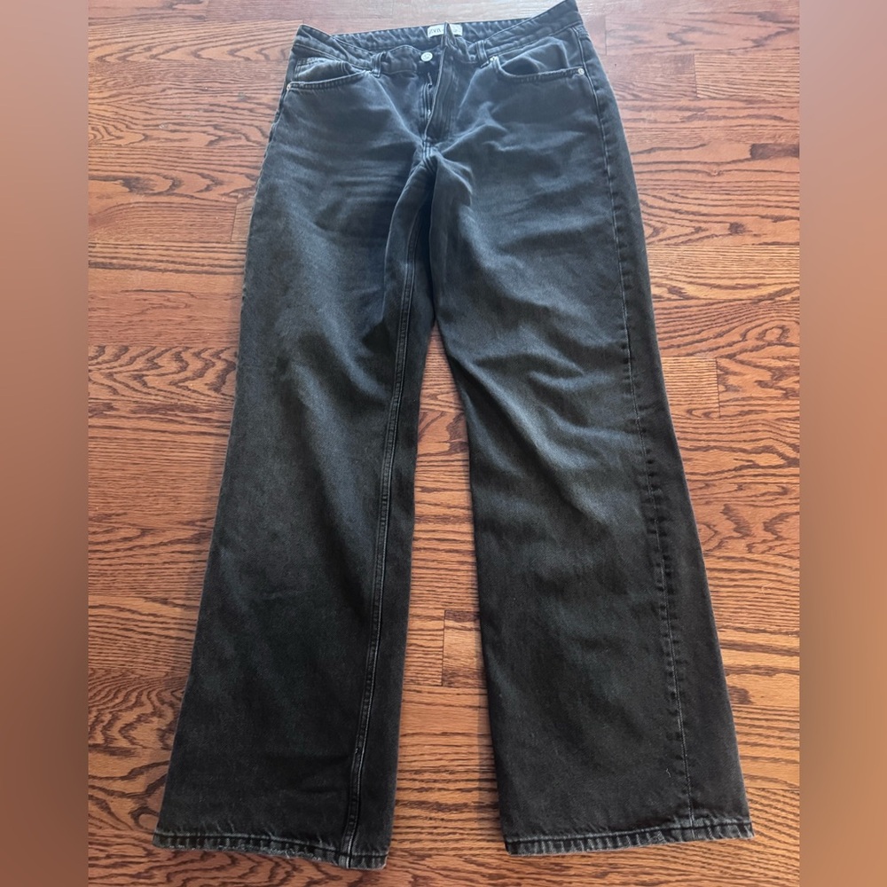 Zara wide leg, high waist, black wash jeans size 10 USA/42 EU.